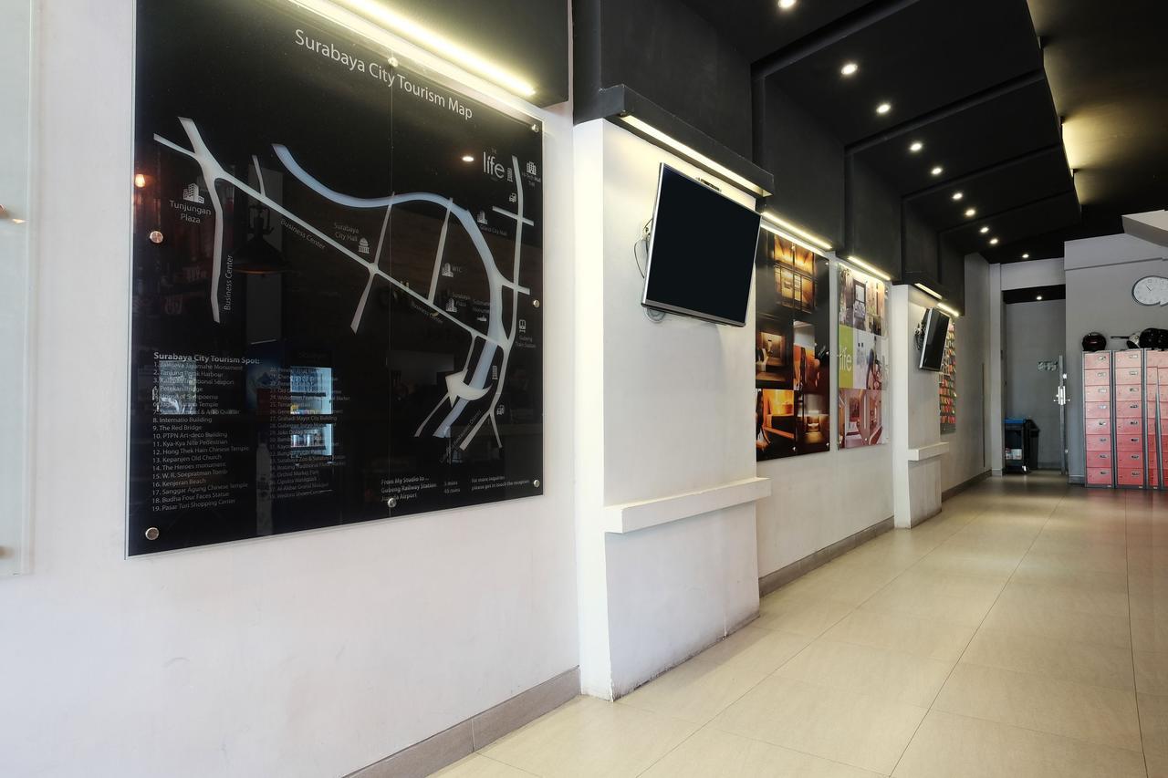Hostel Juanda Airport Gedangan Zewnętrze zdjęcie